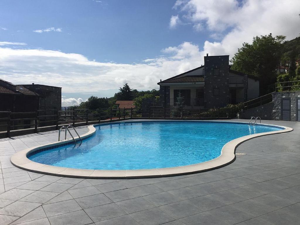 Armonie Del Lago - Lakeview Retreat With Private Garden, Pool & Jacuzzi 巴韦诺 外观 照片