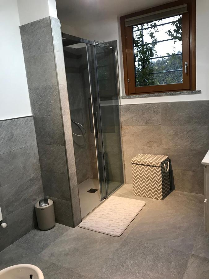 Armonie Del Lago - Lakeview Retreat With Private Garden, Pool & Jacuzzi 巴韦诺 客房 照片